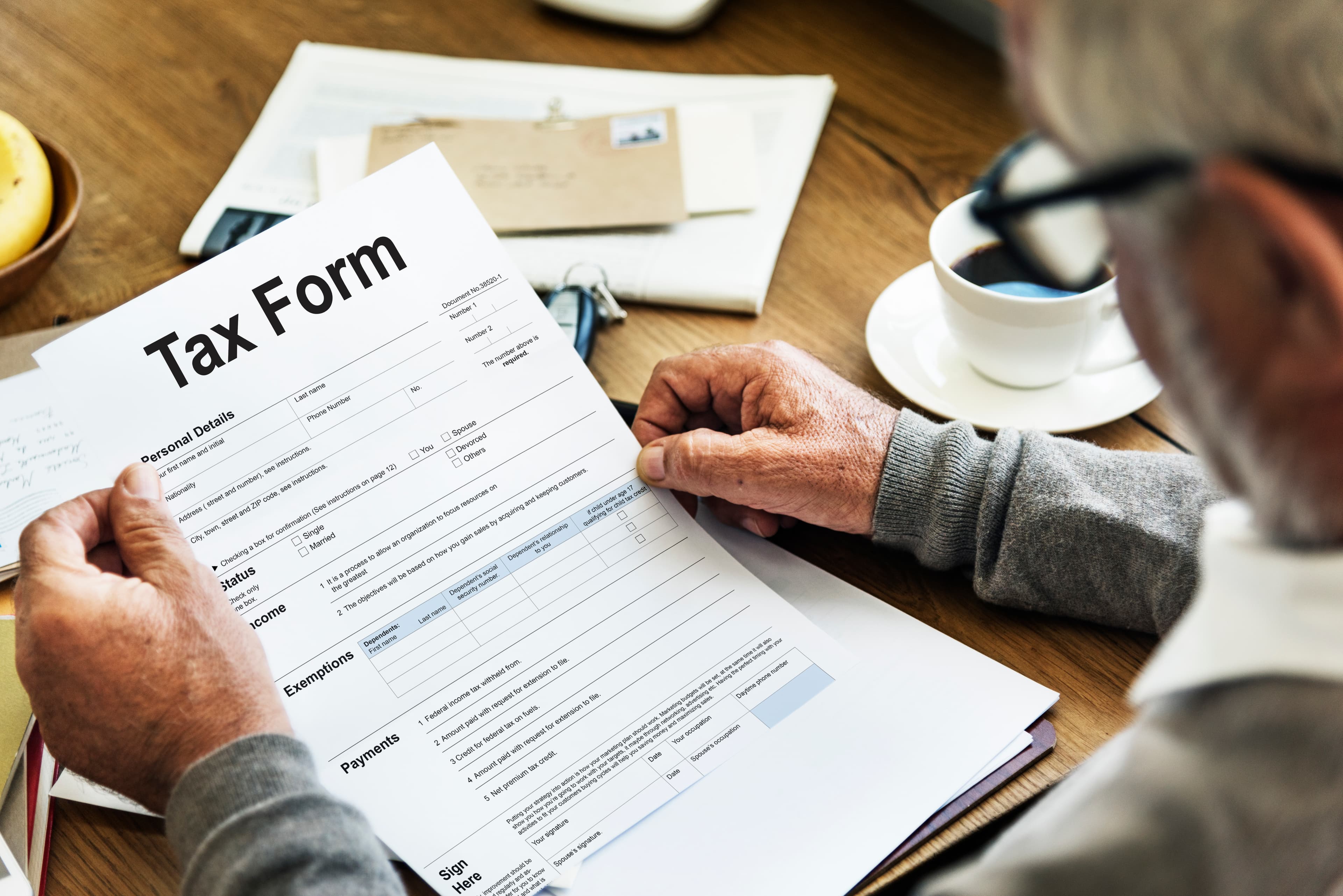 GST/HST filing — working through sales-tax figures